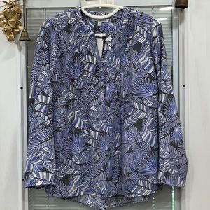 NWT NOTATIONS TOP. SMALL